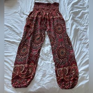 Earthbound Trading Company “Flowy Hippie Pants” Red Size Large